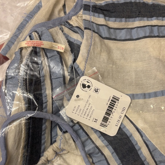 NEW! Free People BOP AROUND Romper M Seaside Stripe Ivory Blue Striped Shorts - Picture 10 of 16